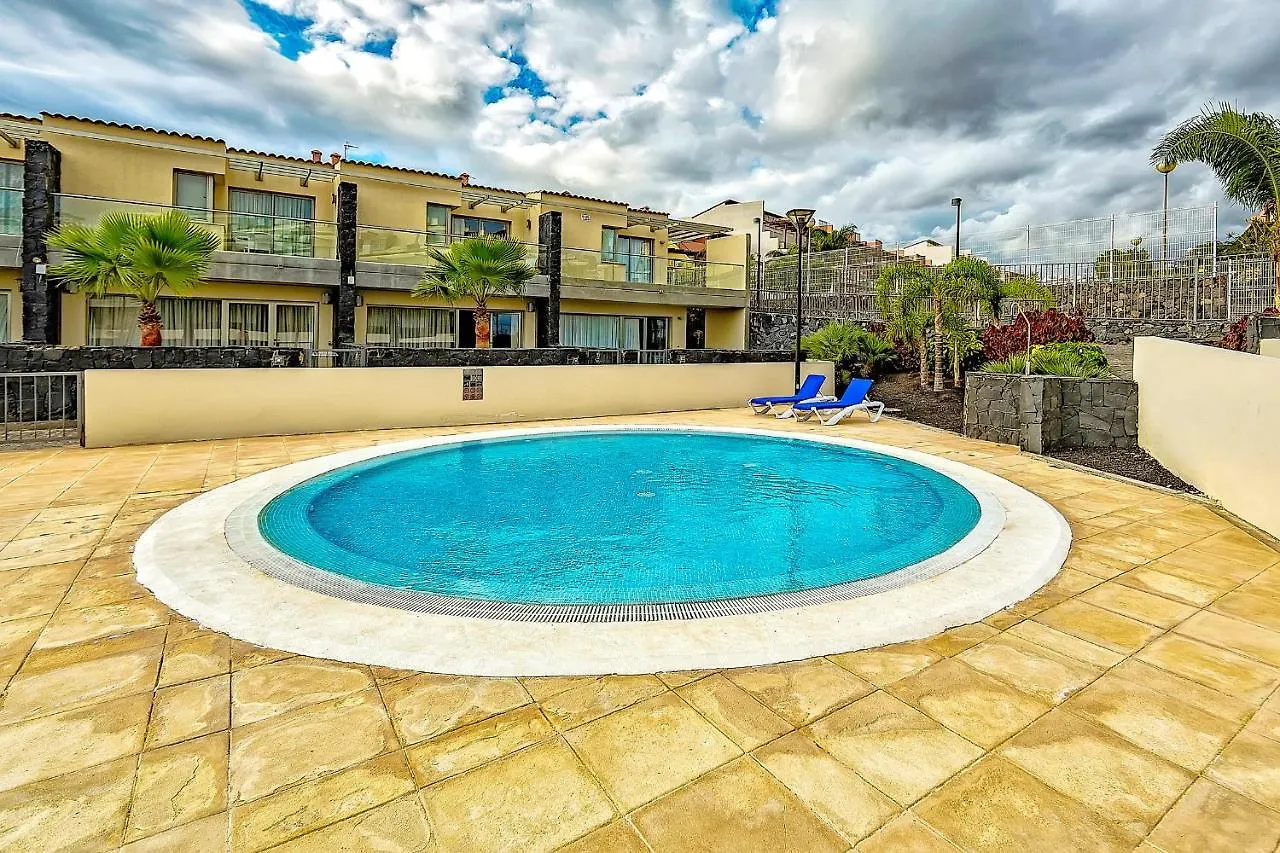 Townhouse 3 Bedrooms On The First Line San Miguel De Abona